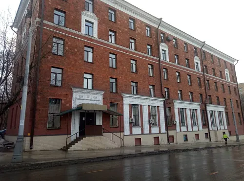 Общежитие Окружная - фото 1