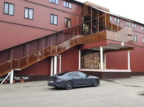 Общежитие в Лобне, ул Гагарина - фото 1