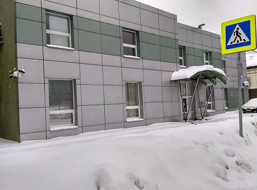 Общежитие Ленинский пр-т - фото 1