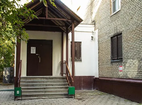 Общежитие на Рокоссовского, Ивантеевская - фото 1