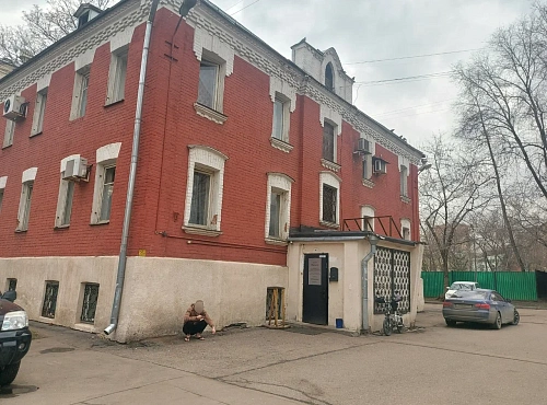 Общежитие на Пролетарской, Крестьянский тупик - фото 1