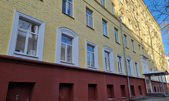 Общежитие на Первомайской, ул. Нижняя Первомайская - фото 1